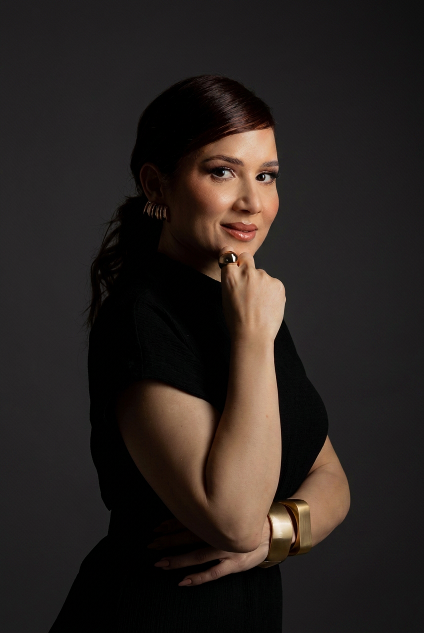 Dra. Flávia Nunes, neuropediatra e mãe de três filhas